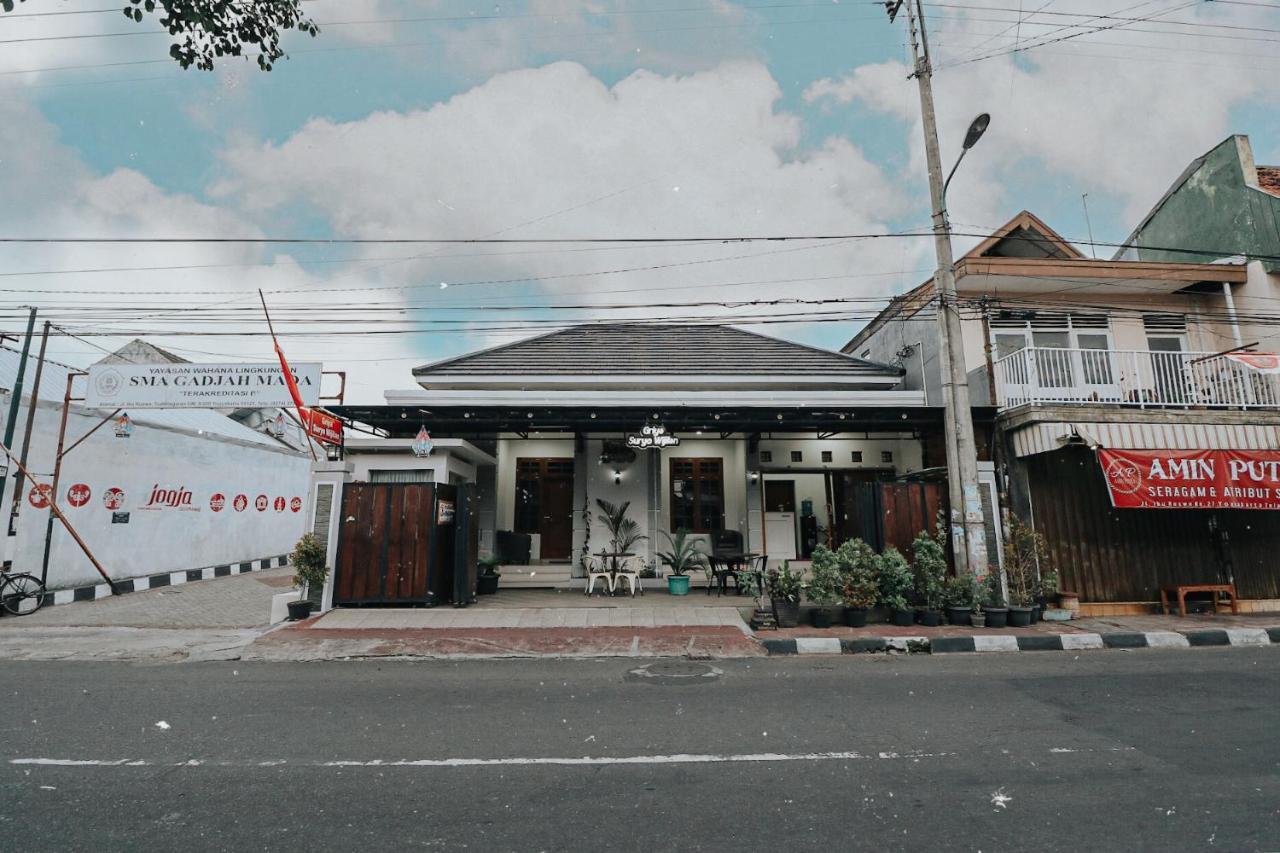 Griya Suryo Wijilan Guest house 2*