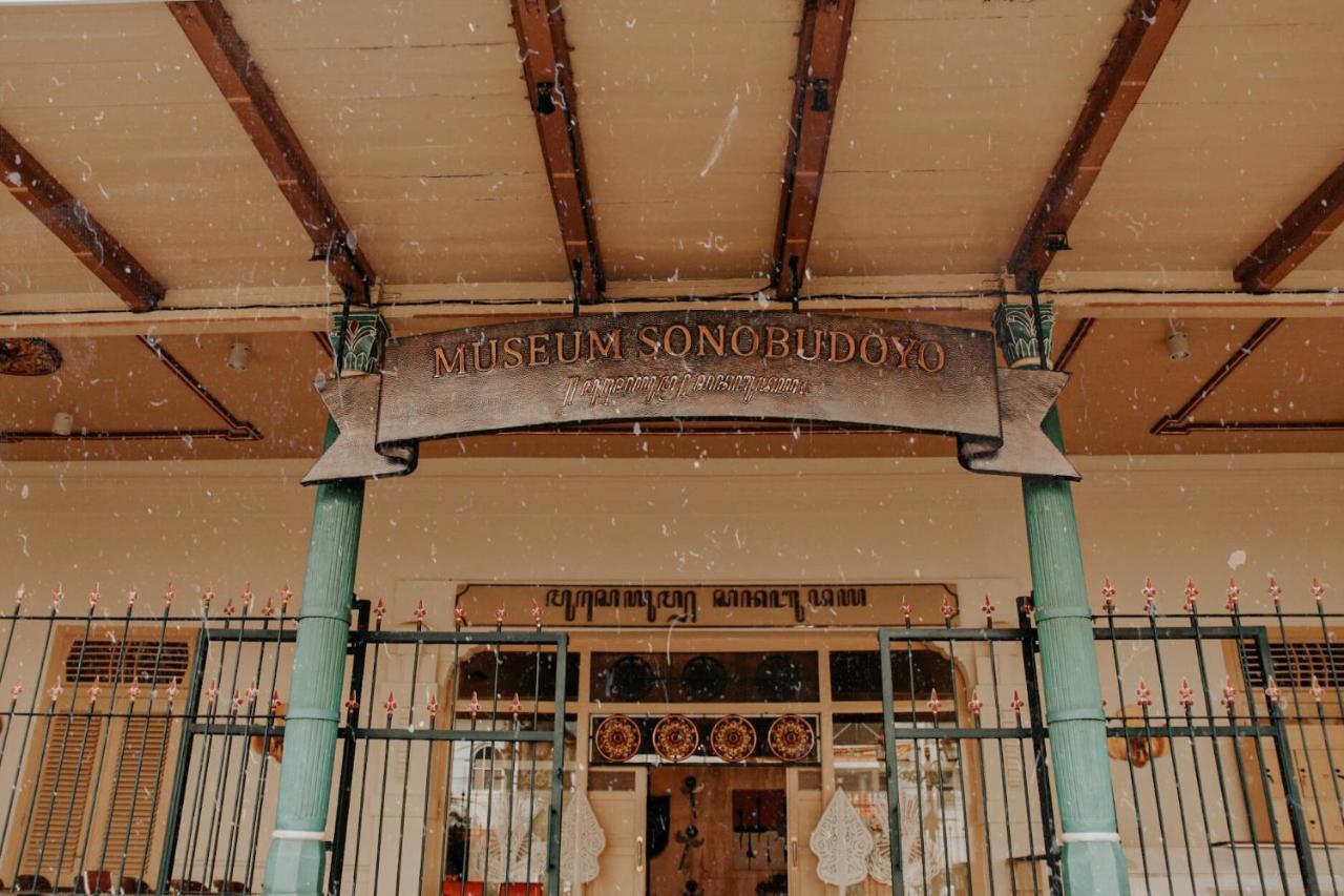 Griya Suryo Wijilan Guest house
